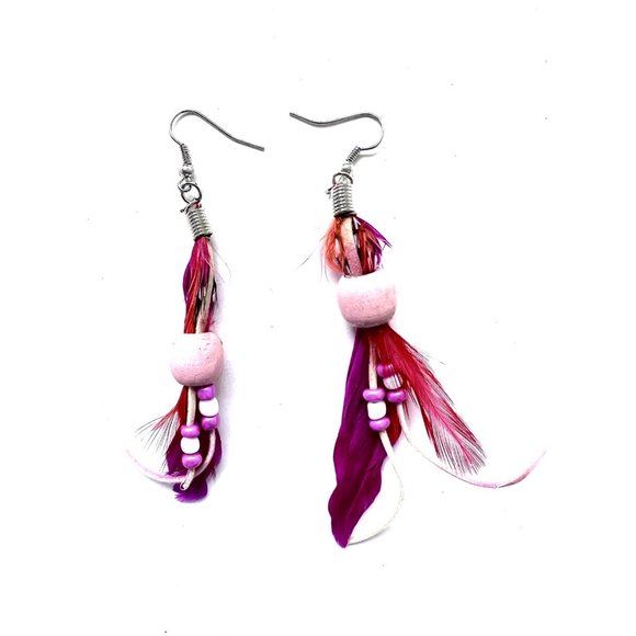 Seneca Feather PINK Fashion Earring - Picture 3 of 3